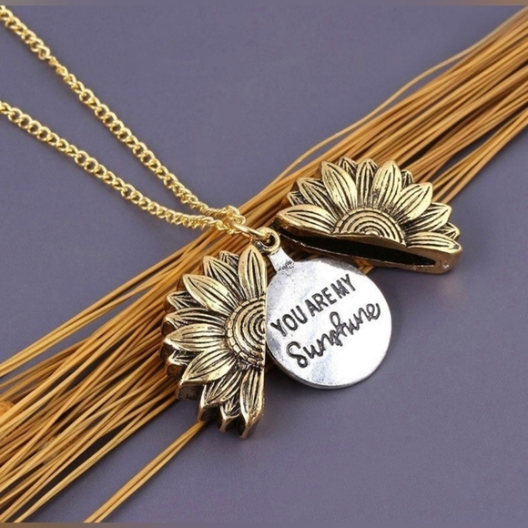 Jewelry - Sunflower Hidden Quote Charm Alloy Pendant Necklace